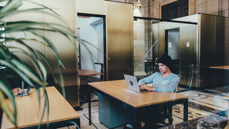 Bundles Rarely Bundle What You Watch: Reading the Fine Print on Streaming Deals